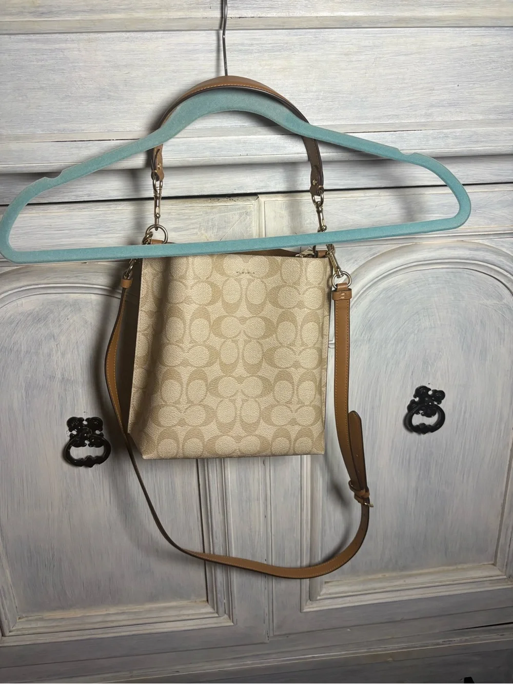 Coach Mollie Bucket Bag Signature Canvas Gold Light Khaki Crossbody Classic